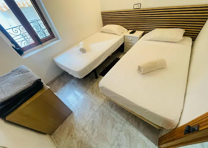 Habitación en casa particular Alex Benidorm